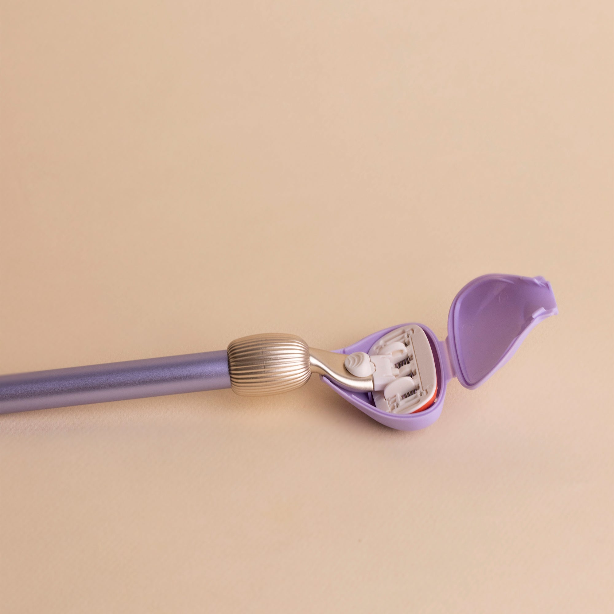 Fler Shaving Set – Lilac – Delicate and graceful