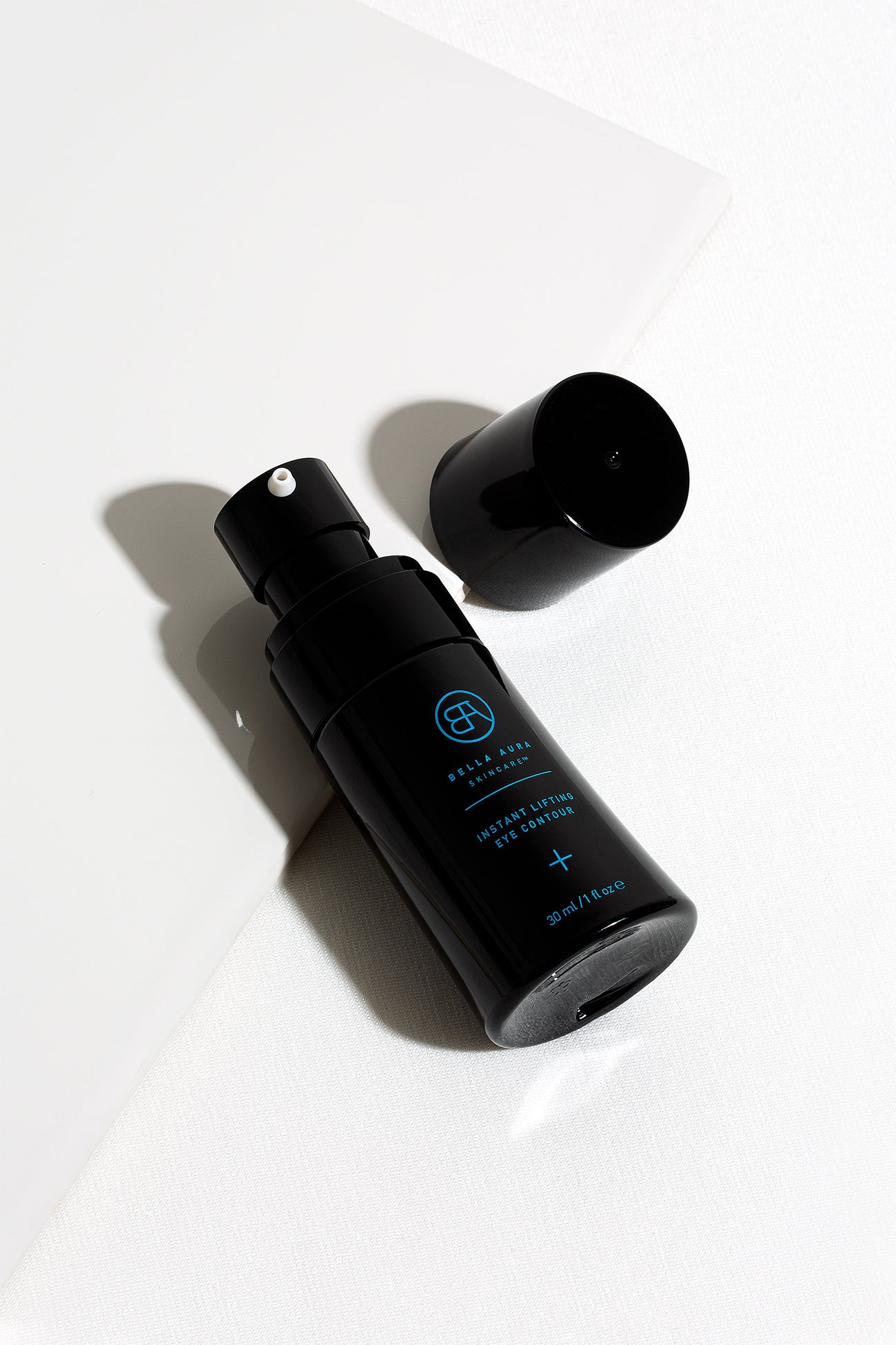 Bella Aura Instant Lifting Eye Contour cream